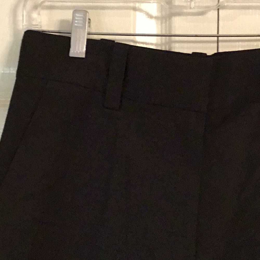 COS Black Wide-Leg Knee-Length Shorts - Picture 2 of 11